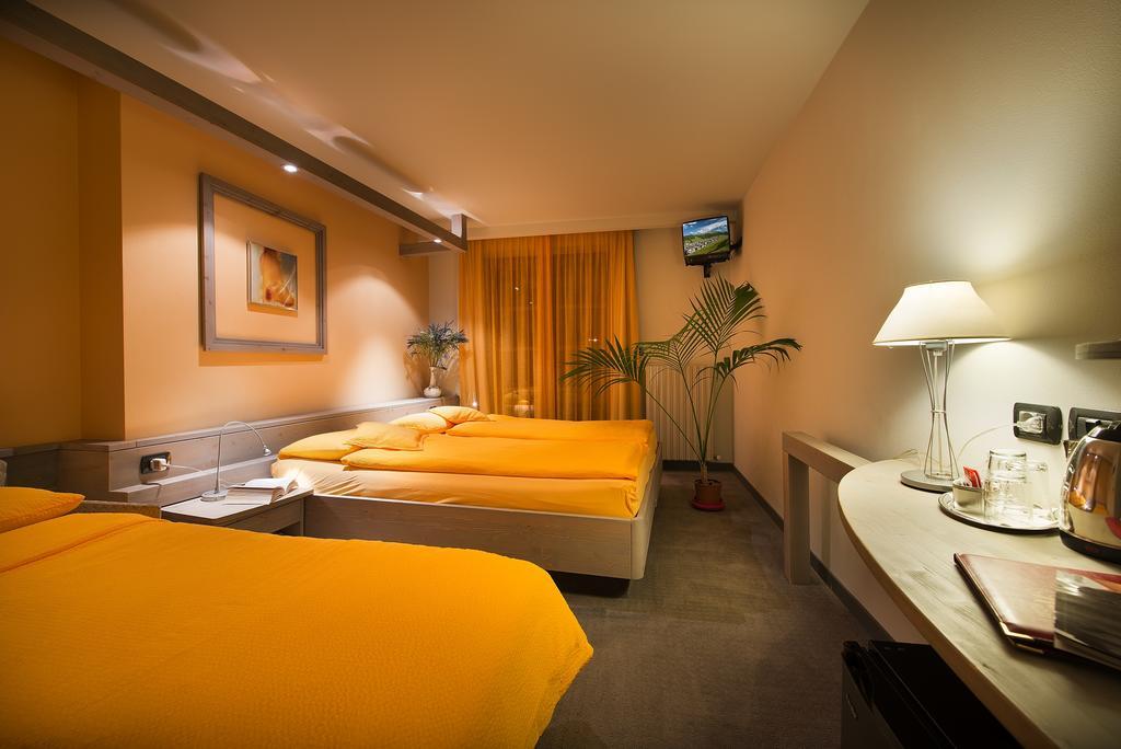 Hotel Marzia Livigno Luaran gambar