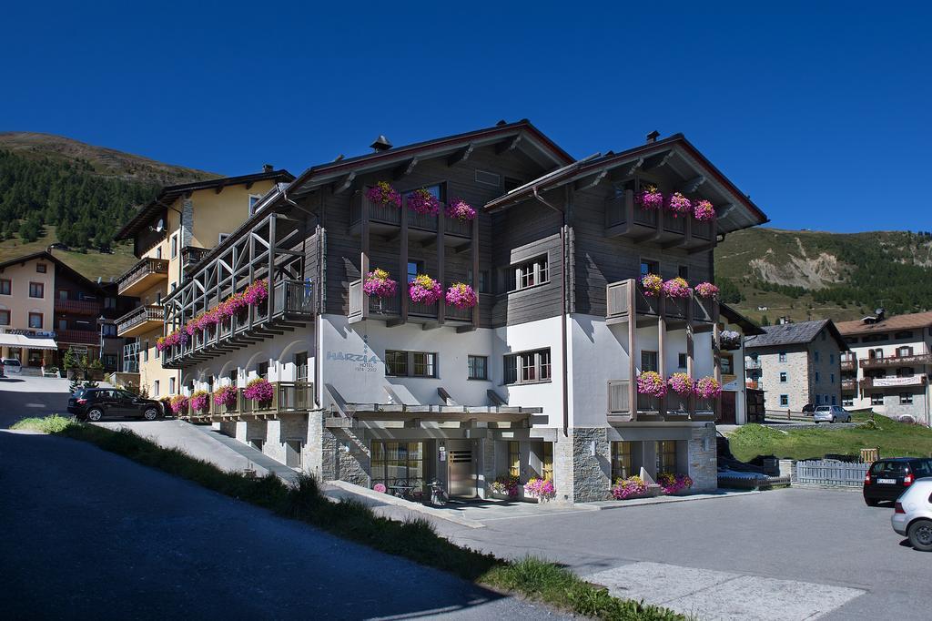Hotel Marzia Livigno Luaran gambar