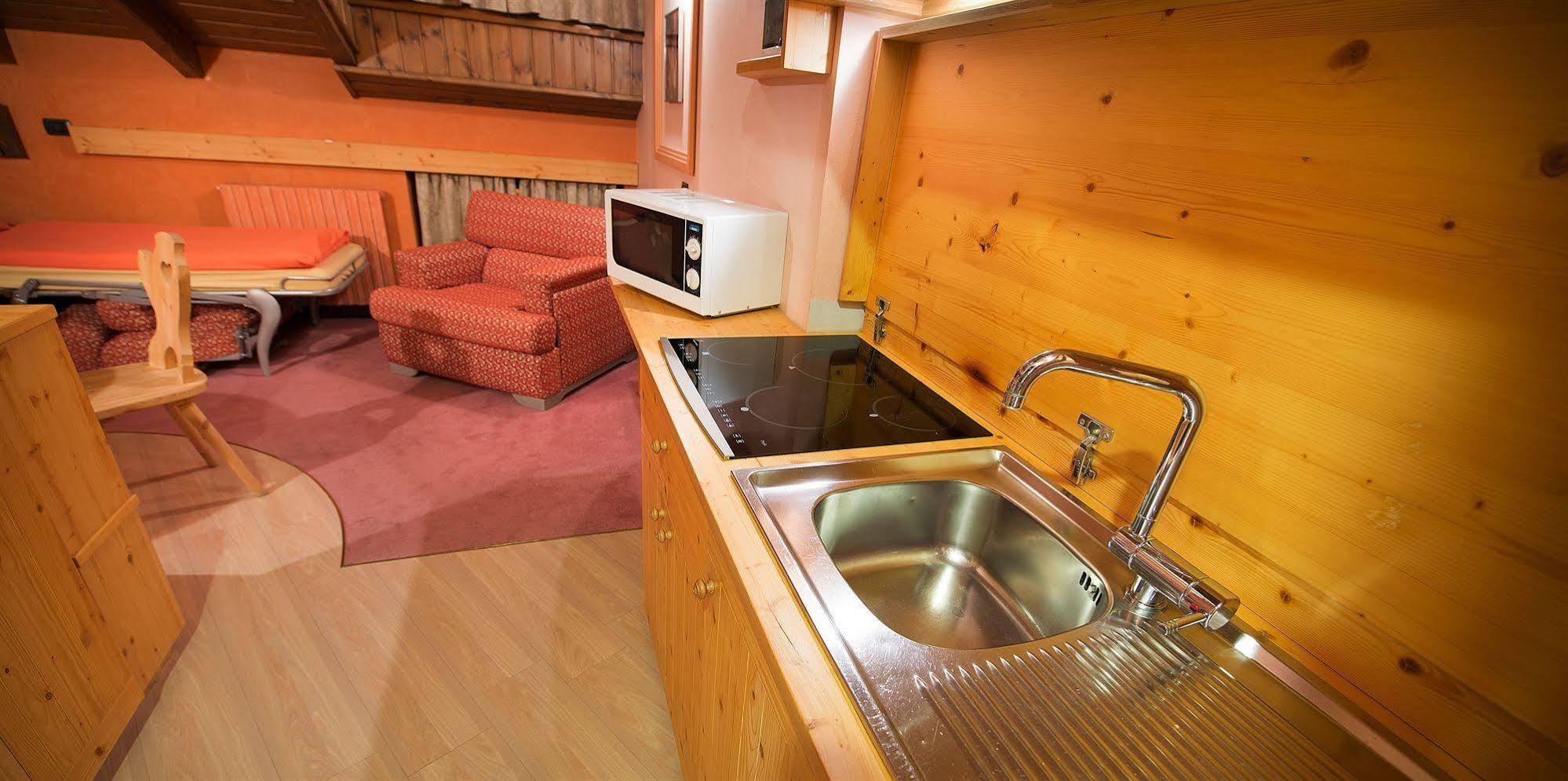 Hotel Marzia Livigno Luaran gambar
